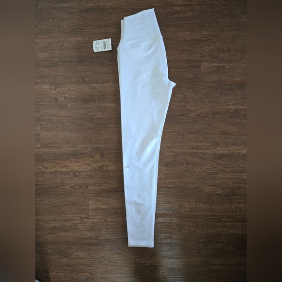 Alo NWT White Leggings S - Picture 2 of 9